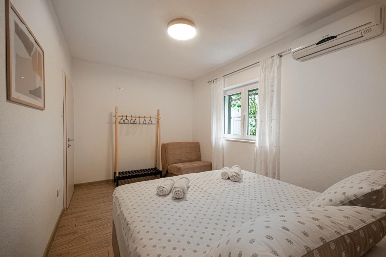 Apartments Villa Luce Makarska Exterior foto