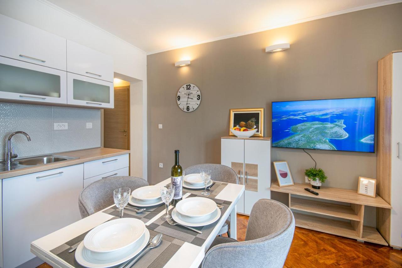 Apartments Villa Luce Makarska Exterior foto