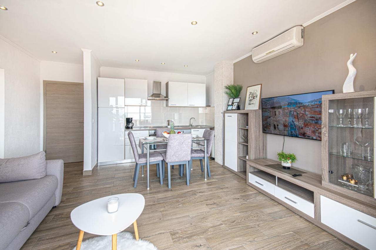 Apartments Villa Luce Makarska Exterior foto