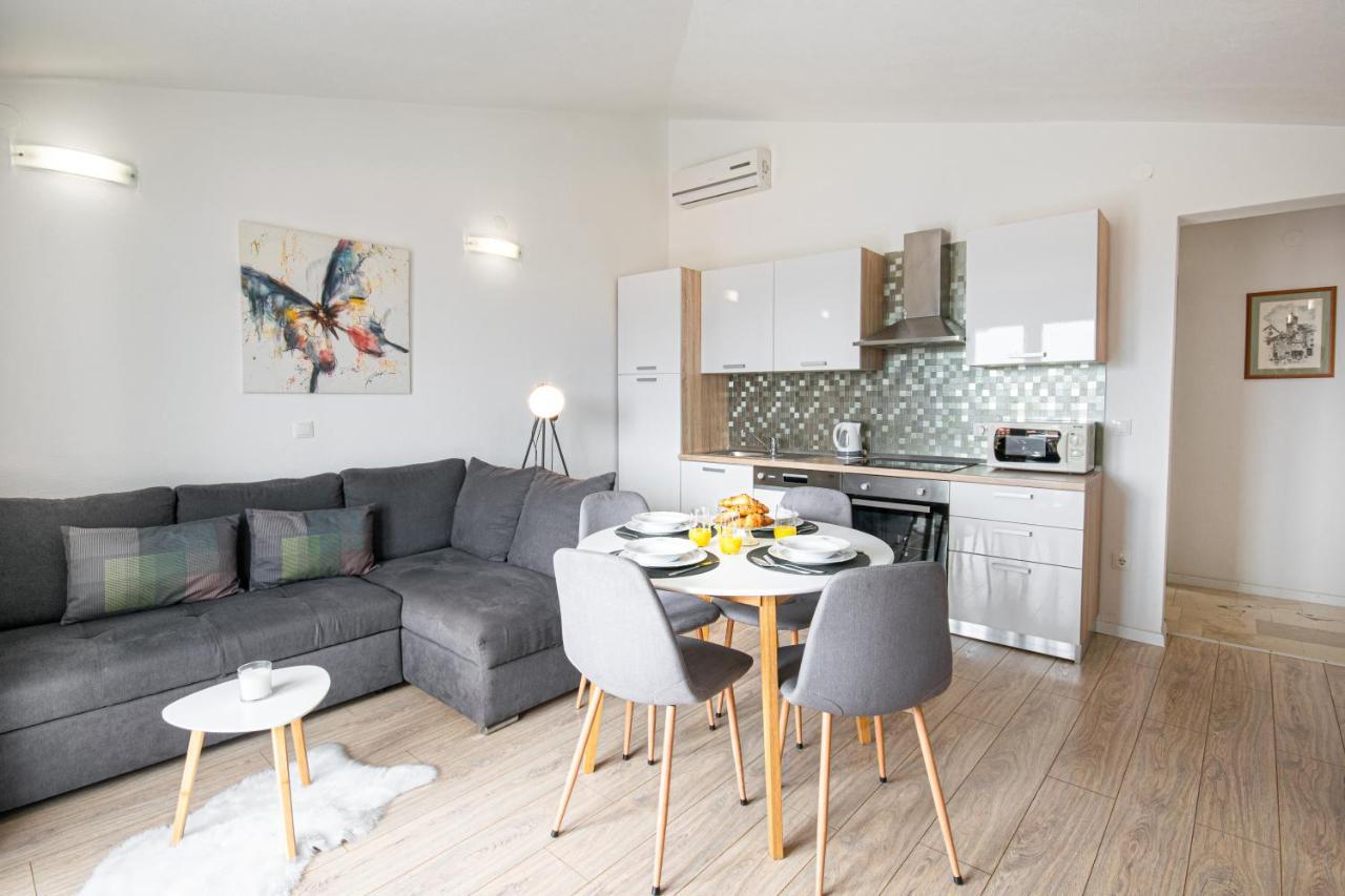 Apartments Villa Luce Makarska Exterior foto